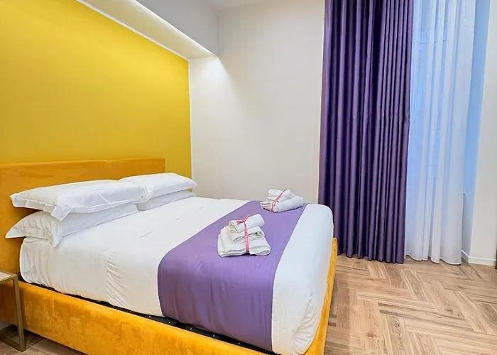 招待所 Scoperta Di 那不勒斯